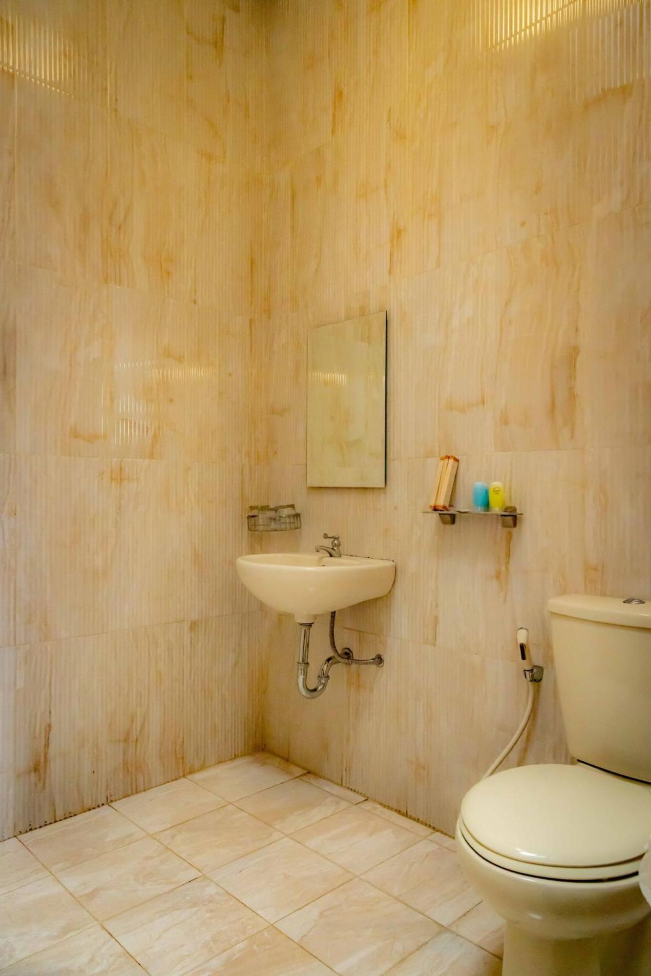 Family Hotel Gradia 1 Batu  Rom bilde
